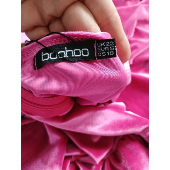 Plus Size Boohoo Velour Plunge Puff Sleeve‎ Skater Dress Hot Pink size 18 - Picture 3 of 12